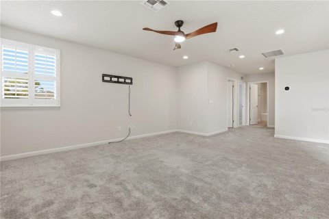 House in Sanford, Florida 4 bedrooms, 306.3 sq.m. № 2235579 - photo 19