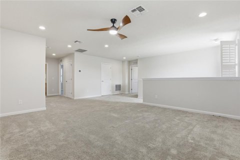 House in Sanford, Florida 4 bedrooms, 306.3 sq.m. № 2235579 - photo 18