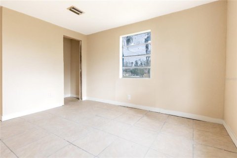 Casa en venta en Wauchula, Florida, 7 dormitorios, 288.46 m2 № 2239678 - foto 15