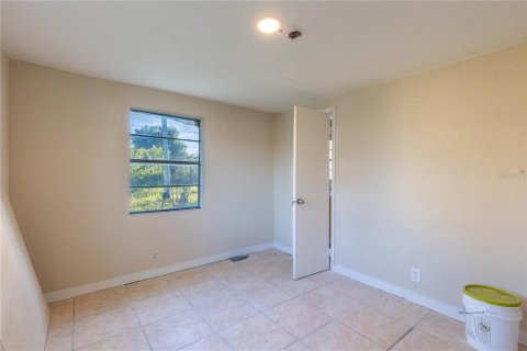 Casa en venta en Wauchula, Florida, 7 dormitorios, 288.46 m2 № 2239678 - foto 5