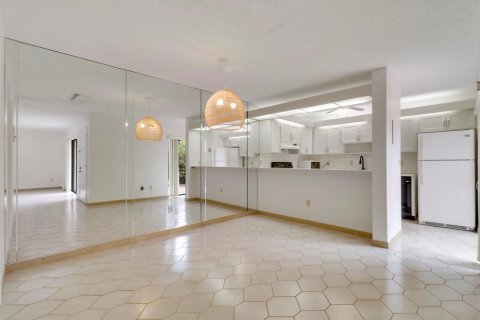 Touwnhouse à vendre à Jupiter, Floride: 2 chambres, 136.57 m2 № 2085142 - photo 23