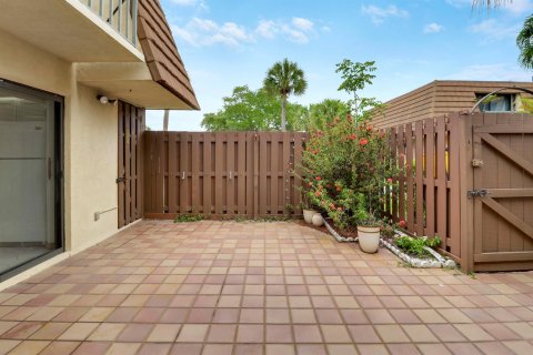 Touwnhouse à vendre à Jupiter, Floride: 2 chambres, 136.57 m2 № 2085142 - photo 9