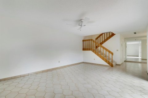 Touwnhouse à vendre à Jupiter, Floride: 2 chambres, 136.57 m2 № 2085142 - photo 16