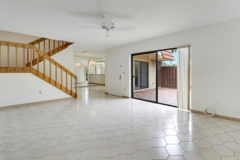 Touwnhouse à vendre à Jupiter, Floride: 2 chambres, 136.57 m2 № 2085142 - photo 18