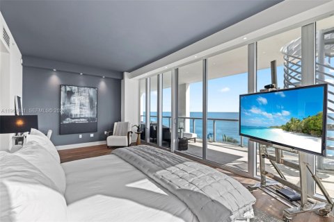 Condominio en alquiler en Miami Beach, Florida, 3 dormitorios, 190.73 m2 № 2023276 - foto 26