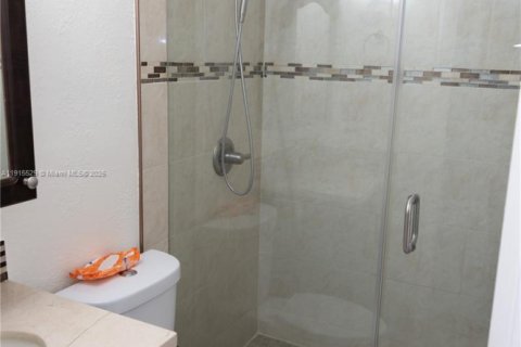 Villa ou maison à louer à Homestead, Floride: 3 chambres, 139.35 m2 № 1971628 - photo 10