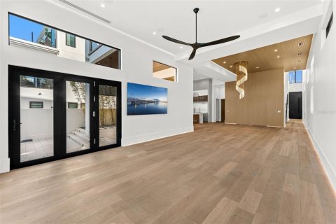 Купить виллу или дом в Нью-Смирна-Бич, Флорида 9 комнат, 510.96м2, № 2132027 - фото 18