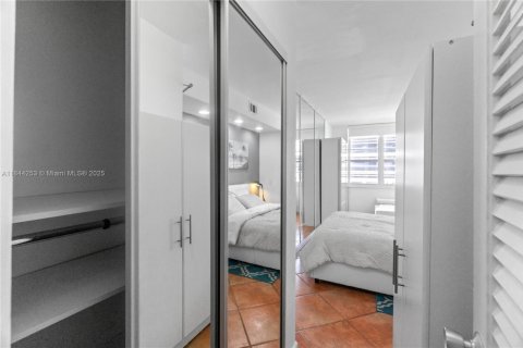Copropriété à louer à Miami Beach, Floride: 1 chambre, 51.1 m2 № 1839460 - photo 12