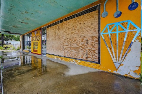 Commercial property in Seminole, Florida 278.71 sq.m. № 1811080 - photo 5
