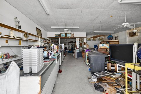 Commercial property in Seminole, Florida 278.71 sq.m. № 1811080 - photo 10