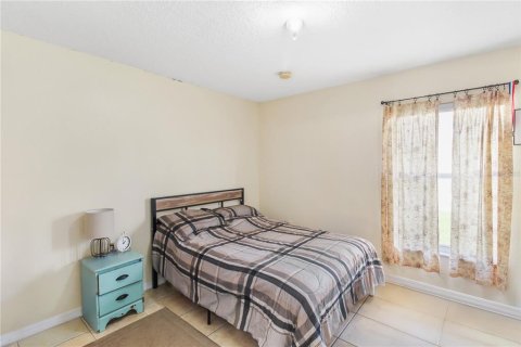 Casa en venta en Kissimmee, Florida, 4 dormitorios, 208.47 m2 № 1833662 - foto 30
