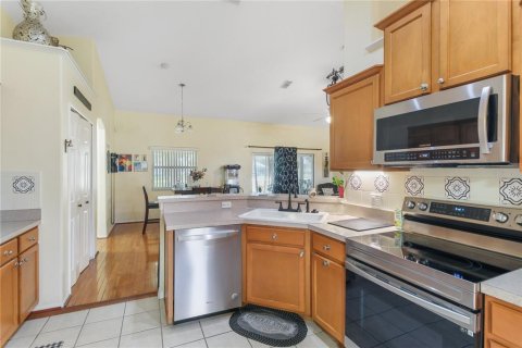 Casa en venta en Kissimmee, Florida, 4 dormitorios, 208.47 m2 № 1833662 - foto 16
