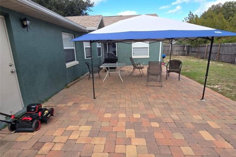 Casa en venta en Davenport, Florida, 4 dormitorios, 145.67 m2 № 2114154 - foto 27