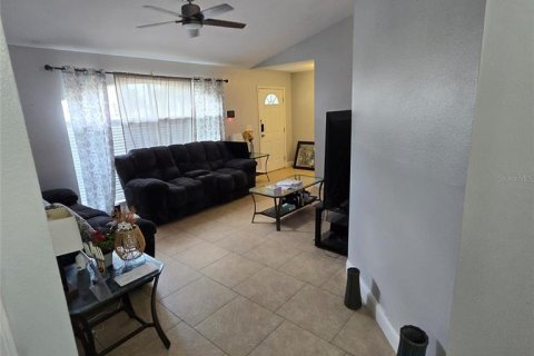 Casa en venta en Davenport, Florida, 4 dormitorios, 145.67 m2 № 2114154 - foto 11