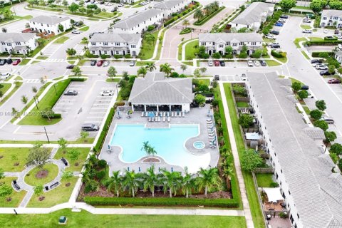 Casa en venta en Homestead, Florida, 4 dormitorios, 227.7 m2 № 1929025 - foto 25