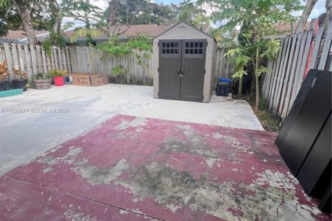 Apartment in Cutler Bay, Florida 1 bedroom, 136.38 sq.m. № 1994303 - photo 21