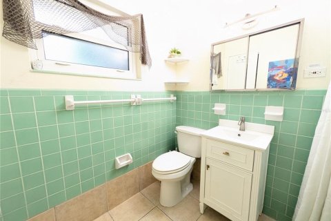 Condo in Sarasota, Florida, 2 bedrooms  № 2400310 - photo 7