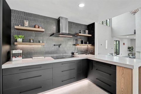 Villa ou maison à vendre à Sarasota, Floride: 4 chambres, 471.76 m2 № 1796116 - photo 10