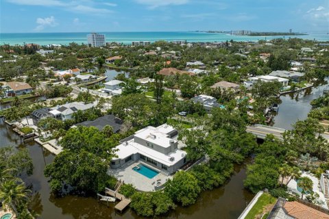 Villa ou maison à vendre à Sarasota, Floride: 4 chambres, 471.76 m2 № 1796116 - photo 2