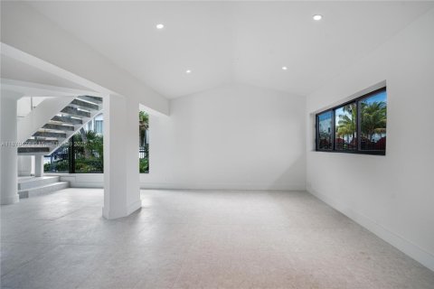 Villa ou maison à vendre à Fort Lauderdale, Floride: 5 chambres, 348.1 m2 № 1898176 - photo 9