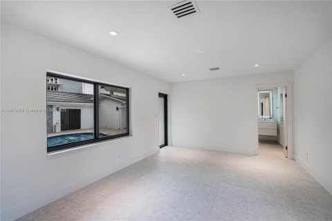 Villa ou maison à vendre à Fort Lauderdale, Floride: 5 chambres, 348.1 m2 № 1898176 - photo 20