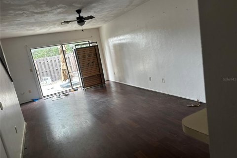 Touwnhouse à louer à Ocala, Floride: 2 chambres, 110.18 m2 № 2430556 - photo 2