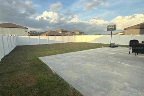 House in Riverview, Florida 4 bedrooms, 244.8 sq.m. № 2129693 - photo 3