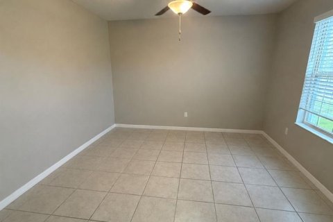 House in Riverview, Florida 4 bedrooms, 244.8 sq.m. № 2129693 - photo 15