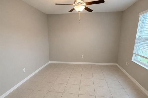 House in Riverview, Florida 4 bedrooms, 244.8 sq.m. № 2129693 - photo 13