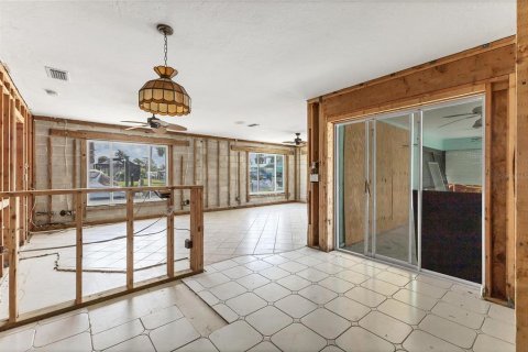 Villa ou maison à vendre à Englewood, Floride: 3 chambres, 208.01 m2 № 1876118 - photo 6