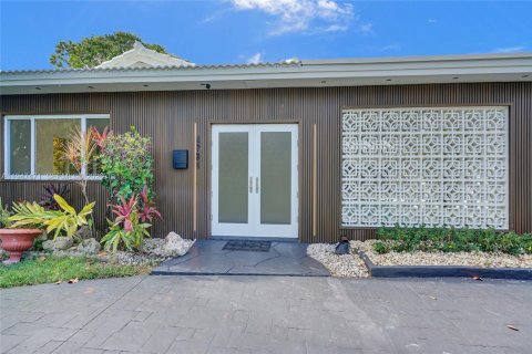 Villa ou maison à vendre à Hollywood, Floride: 4 chambres, 230.12 m2 № 2004789 - photo 3