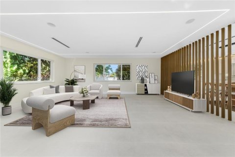 Villa ou maison à vendre à Hollywood, Floride: 4 chambres, 230.12 m2 № 2004789 - photo 7