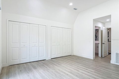 House in DeLand, Florida 3 bedrooms, 190.91 sq.m. № 1837772 - photo 15