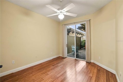 Condo in Lakewood Ranch, Florida, 2 bedrooms  № 2396834 - photo 25