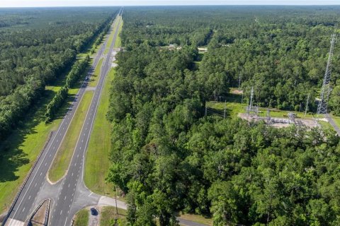 Terreno en venta en Chiefland, Florida № 1740800 - foto 7