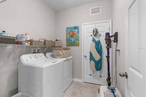Villa ou maison à vendre à Spring Hill, Floride: 3 chambres, 169.64 m2 № 1516168 - photo 28