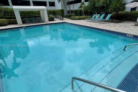 Copropriété à louer à Aventura, Floride: 1 chambre, 91.97 m2 № 1999623 - photo 12