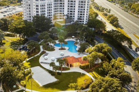 Copropriété à louer à Aventura, Floride: 1 chambre, 91.97 m2 № 1999623 - photo 4