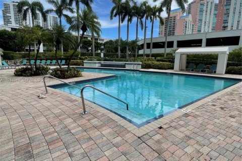 Copropriété à louer à Aventura, Floride: 1 chambre, 91.97 m2 № 1999623 - photo 9