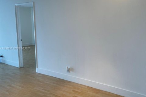 Copropriété à louer à Aventura, Floride: 1 chambre, 91.97 m2 № 1999623 - photo 19