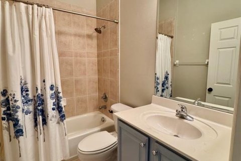 House in Cape Canaveral, Florida 4 bedrooms, 157.38 sq.m. № 2112075 - photo 21