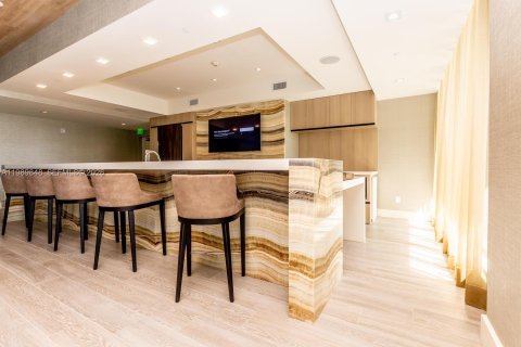 Купить кондоминиум в Авентура, Флорида 2 спальни, 102.19м2, № 2051918 - фото 15