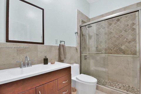 Casa en venta en Southwest Ranches, Florida, 6 dormitorios, 376.44 m2 № 1984510 - foto 12