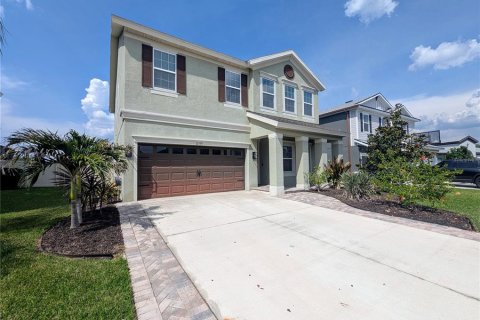 House in Wesley Chapel, Florida 4 bedrooms, 220.83 sq.m. № 1782246 - photo 4