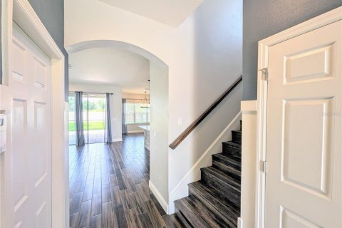 House in Wesley Chapel, Florida 4 bedrooms, 220.83 sq.m. № 1782246 - photo 6