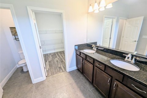 House in Wesley Chapel, Florida 4 bedrooms, 220.83 sq.m. № 1782246 - photo 19