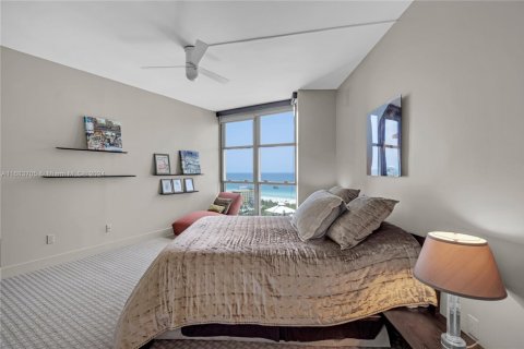 Condominio en venta en Miami Beach, Florida, 2 dormitorios, 189.52 m2 № 1862664 - foto 18