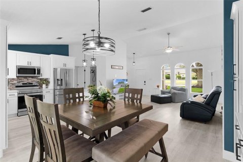 Casa en venta en Lady Lake, Florida, 3 dormitorios, 141.68 m2 № 1913121 - foto 12
