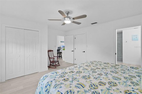 Casa en venta en Lady Lake, Florida, 3 dormitorios, 141.68 m2 № 1913121 - foto 21