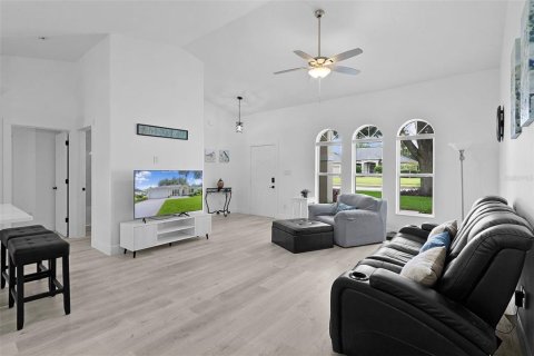 Casa en venta en Lady Lake, Florida, 3 dormitorios, 141.68 m2 № 1913121 - foto 7